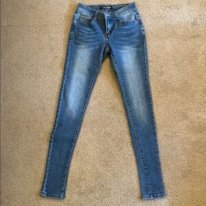 Fashion Nova Skinny Jeans in Faded Blue Denim